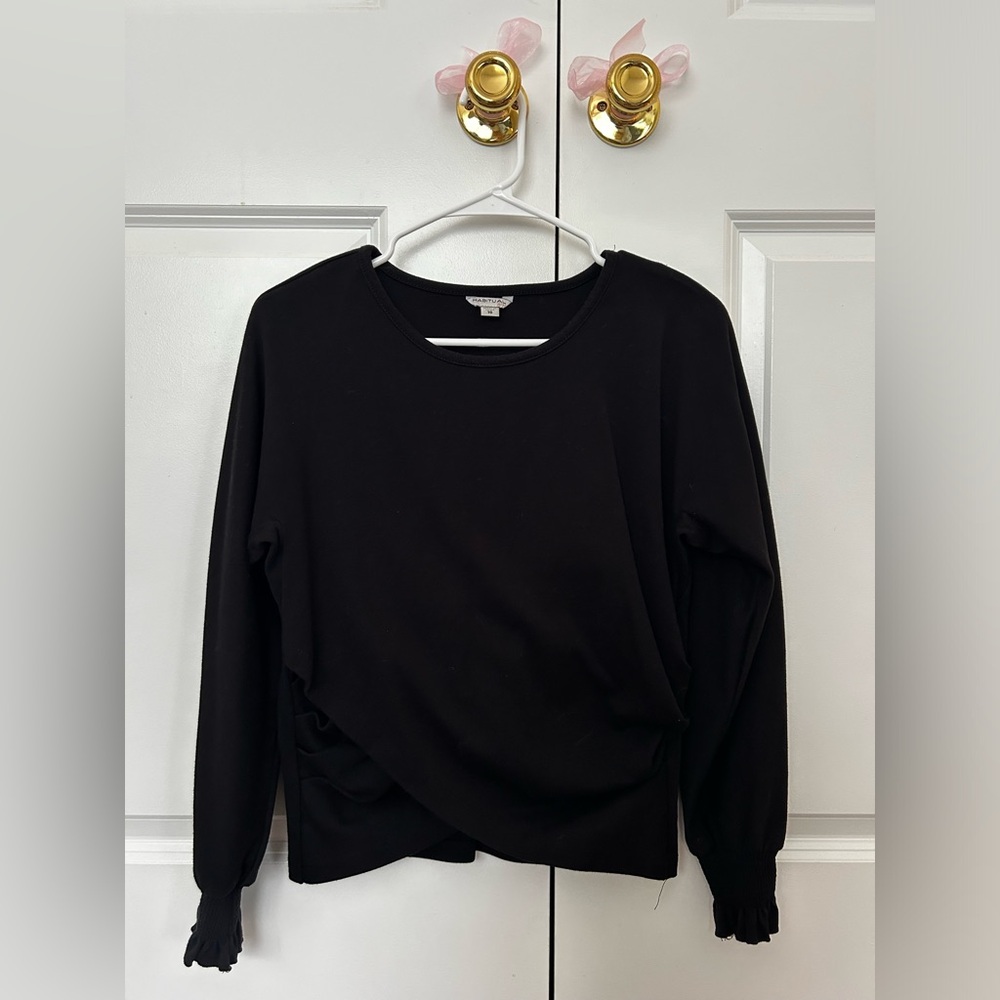 Black, long sleeve, thick material, Brand is Habitual girl.